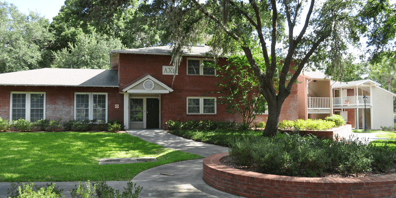 Alpha Chi Omega, Front of House